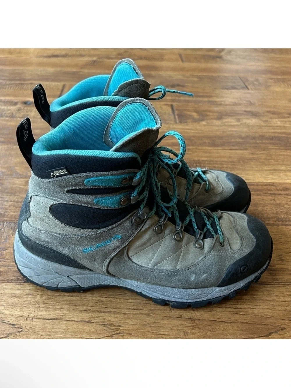 Scarpa R-Evolution GTX Backpacking Hiking Boots Waterproof Tan Black Teal 7.5